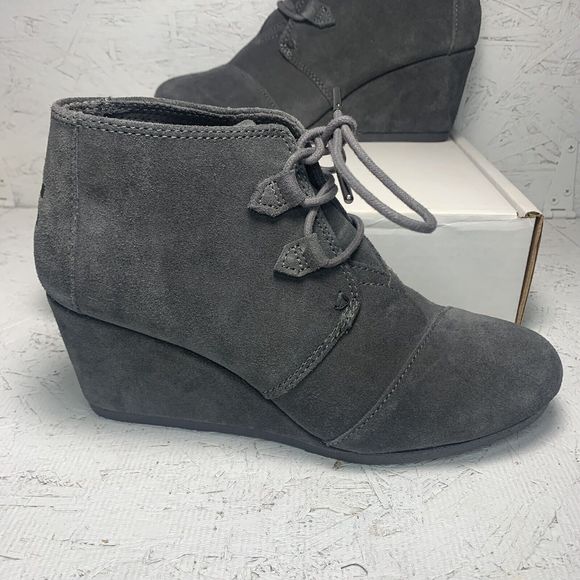 Toms Womens Suede Wedge Booties Desert Gray Sz 9 Heel Lace Up Minimalist - Picture 2 of 14